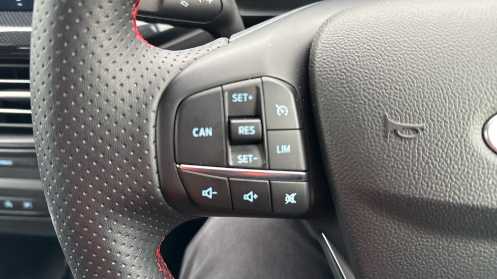 Used Ford Focus 2025 for sale - 76901521: Photo 23