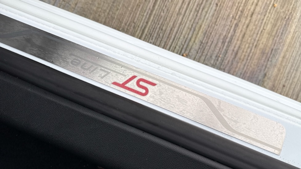 Used Ford Focus 2025 for sale - 76901521: Photo 35