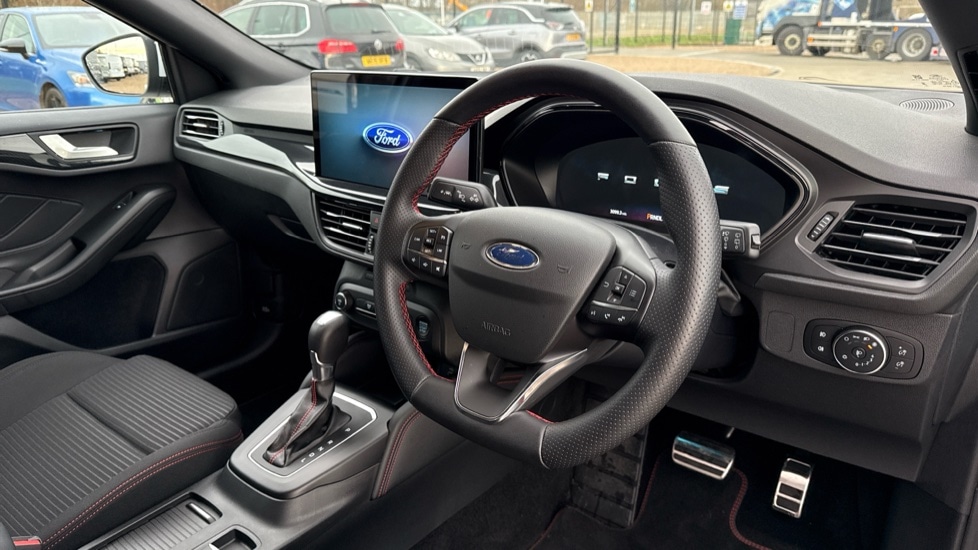 Used Ford Focus 2025 for sale - 76901521: Photo 9