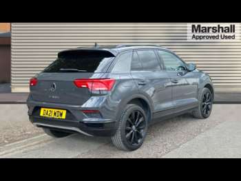 Used Volkswagen T-Roc 2021 for sale - 74745251: Photo