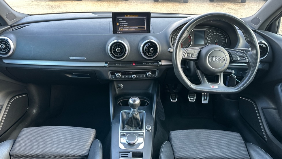 Used Audi A3 2017 for sale - 76948523: Photo 11