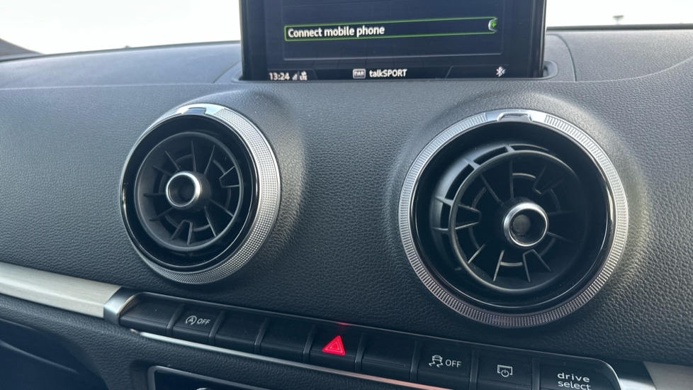 Used Audi A3 2017 for sale - 76948523: Photo 37