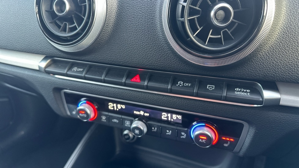 Used Audi A3 2017 for sale - 76948523: Photo 38