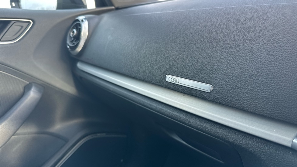 Used Audi A3 2017 for sale - 76948523: Photo 44