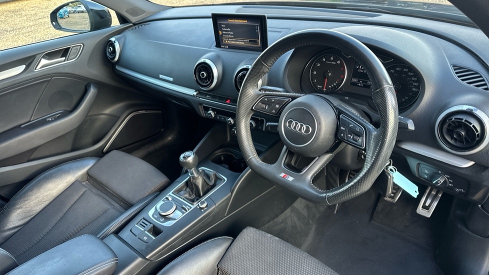 Used Audi A3 2017 for sale - 76948523: Photo 9