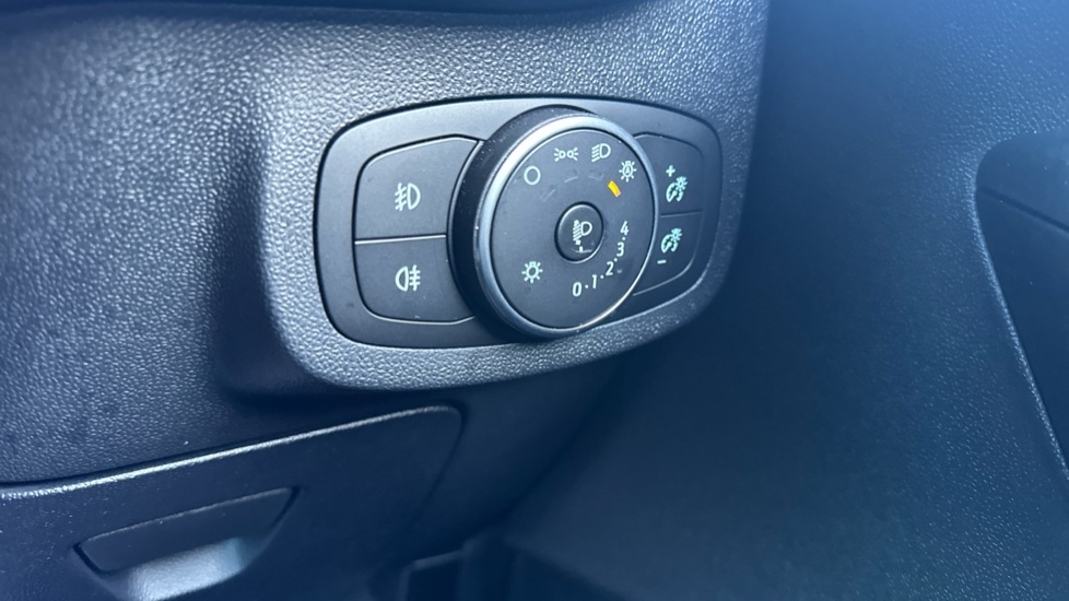 Used Ford Fiesta 2020 for sale - 76948322: Photo 43