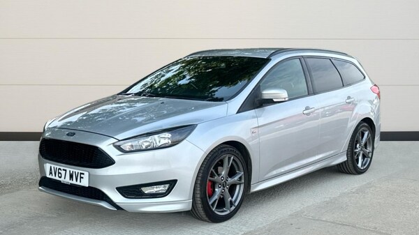 Used Ford Focus 2017 for sale - 76233909: Photo 7