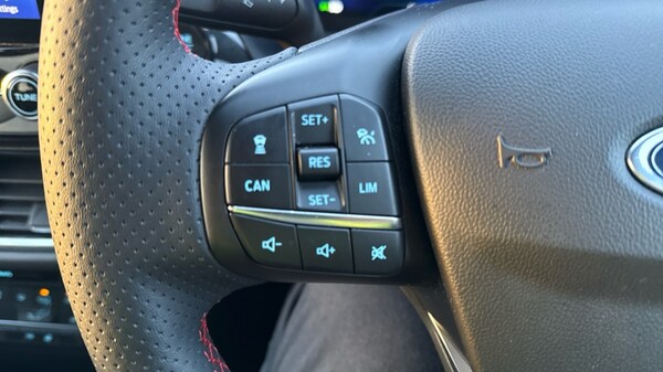 Used Ford Fiesta 2023 for sale - 76112399: Photo 25