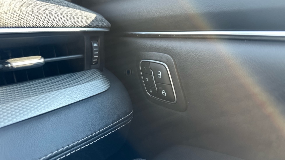 Used Ford Mustang Mach-E 2021 for sale - 76474883: Photo 22