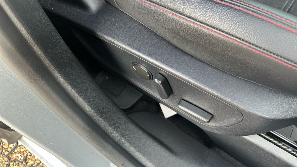 Used Ford Kuga 2020 for sale - 76873504: Photo 35