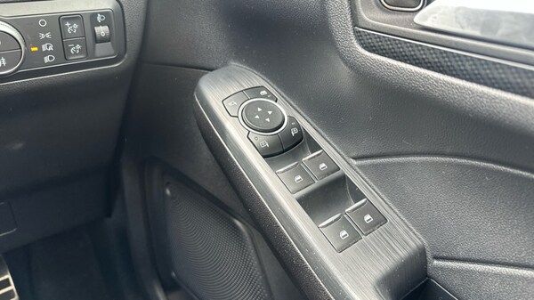 Used Ford Kuga 2022 for sale - 75625450: Photo 21