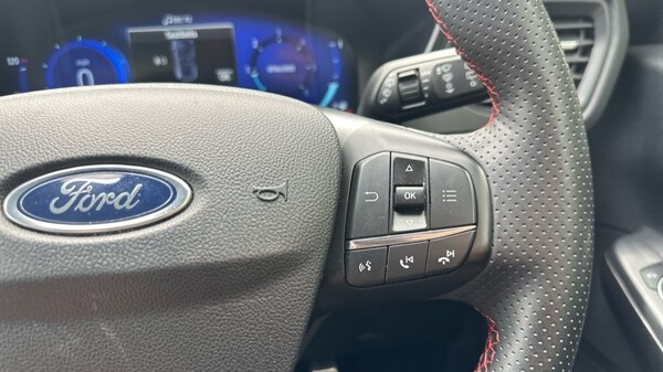 Used Ford Kuga 2022 for sale - 75625450: Photo 23