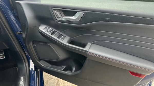 Used Ford Kuga 2022 for sale - 75625450: Photo 31