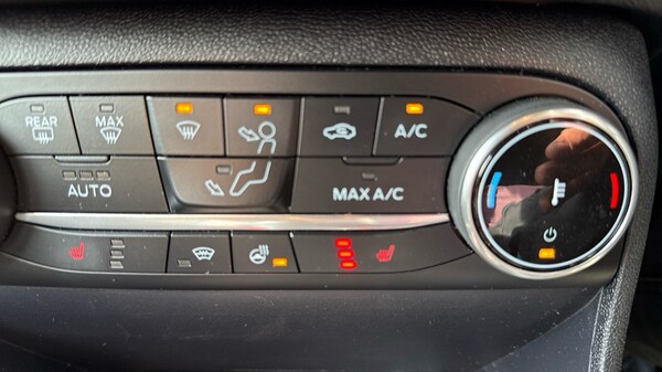 Used Ford Fiesta 2023 for sale - 75641244: Photo 33