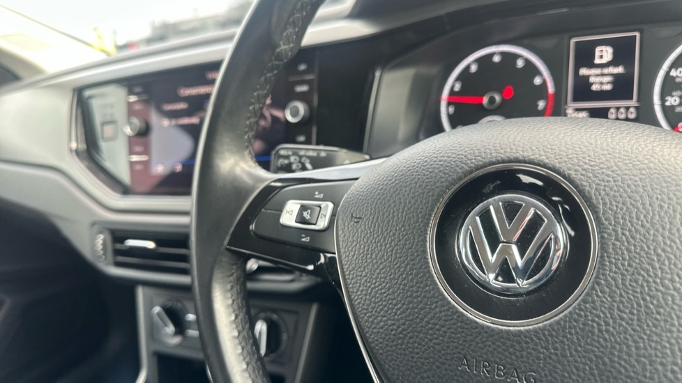 Used Volkswagen Polo 2019 for sale - 76872504: Photo 12