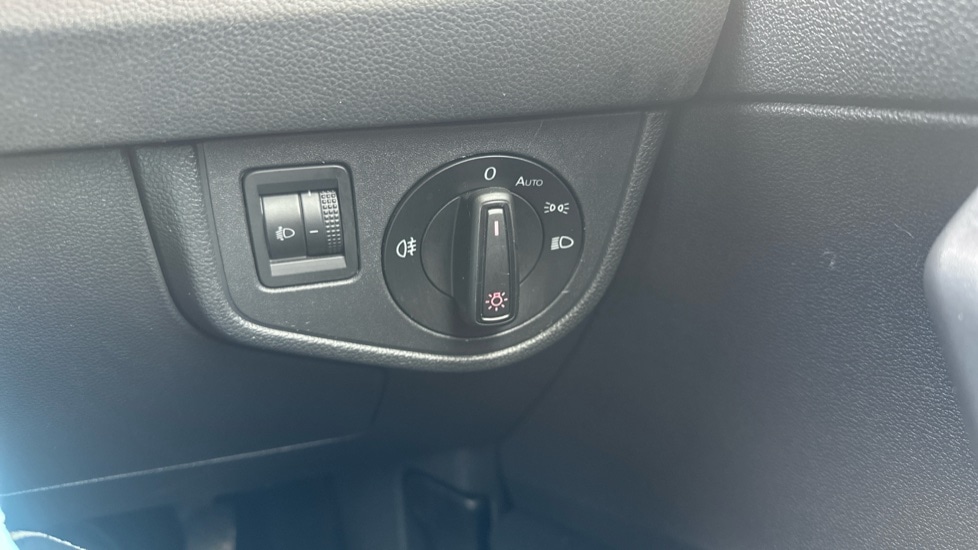 Used Volkswagen Polo 2019 for sale - 76872504: Photo 21