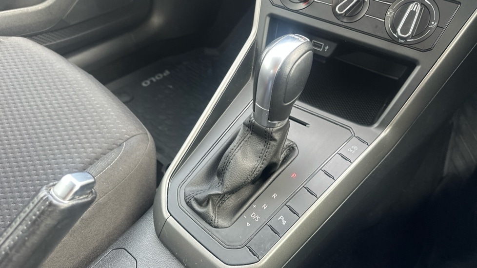 Used Volkswagen Polo 2019 for sale - 76872504: Photo 29