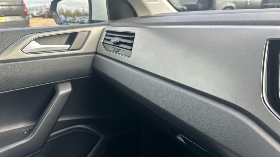 Used Volkswagen Polo 2019 for sale - 76872504: Photo 41