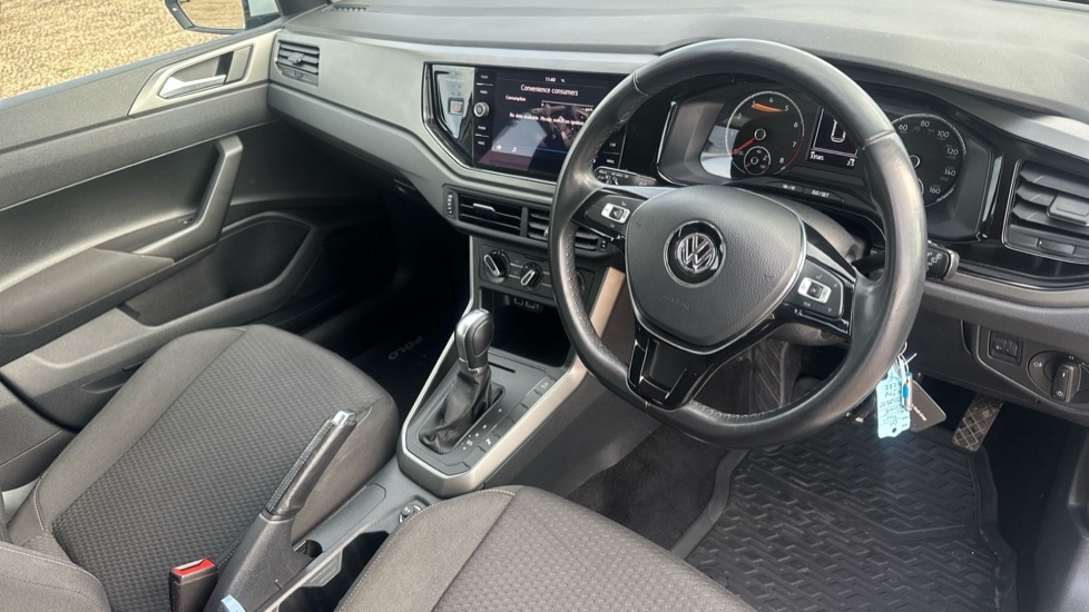 Used Volkswagen Polo 2019 for sale - 76872504: Photo 9