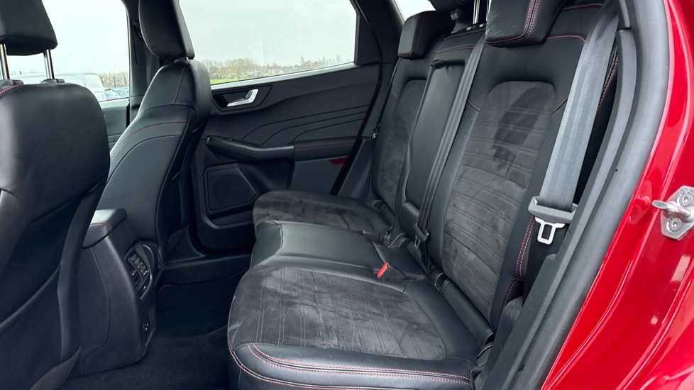 Used Ford Kuga 2022 for sale - 76874676: Photo 14