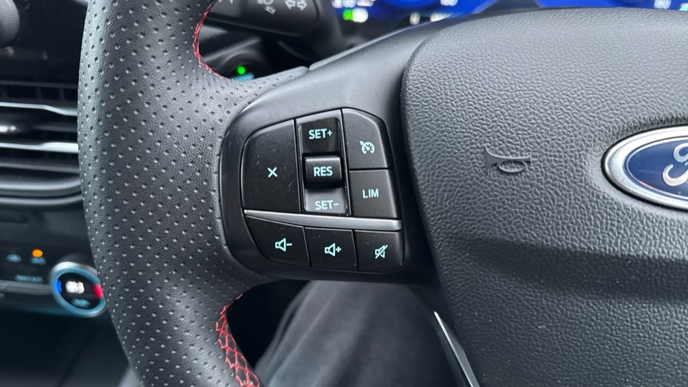 Used Ford Kuga 2022 for sale - 76874676: Photo 23