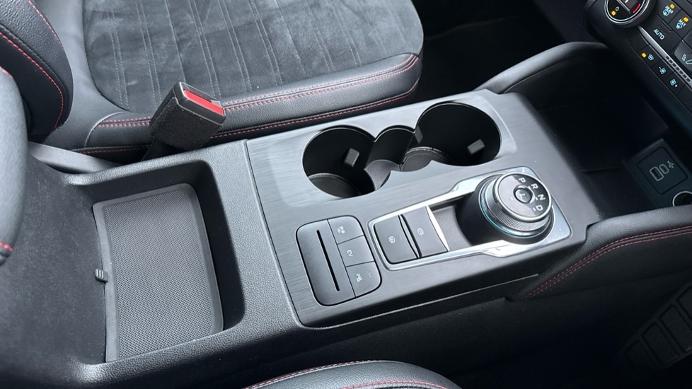 Used Ford Kuga 2022 for sale - 76874676: Photo 27