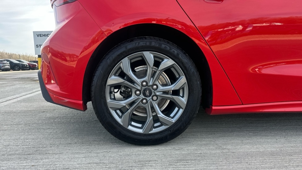 Used Ford Focus 2023 for sale - 76233951: Photo 19