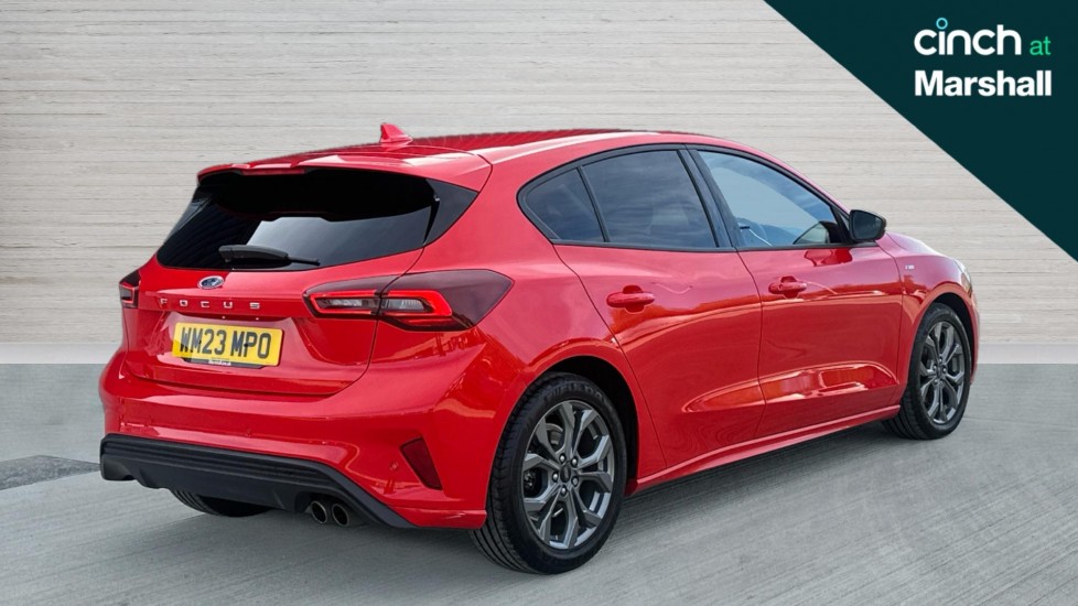 Used Ford Focus 2023 for sale - 76233951: Photo 3