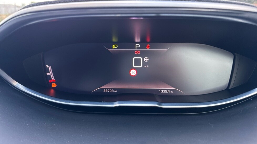 Used Peugeot 3008 2022 for sale - 76140400: Photo 13