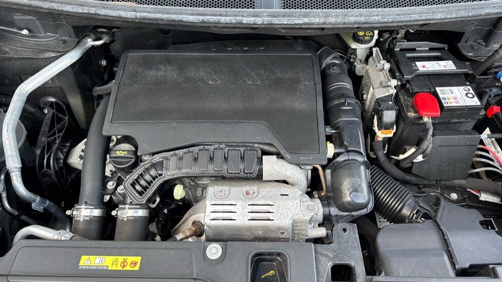 Used Peugeot 3008 2022 for sale - 76140400: Photo 16