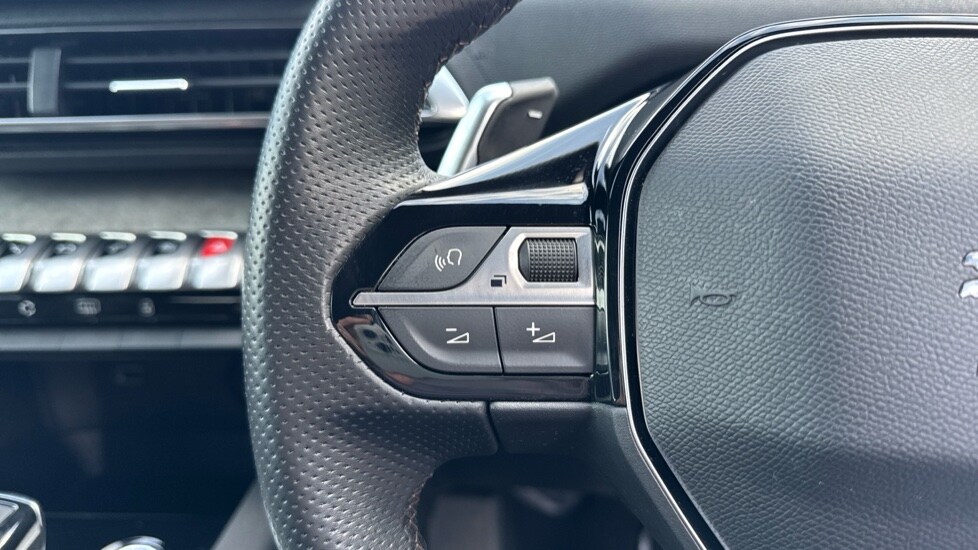 Used Peugeot 3008 2022 for sale - 76140400: Photo 24