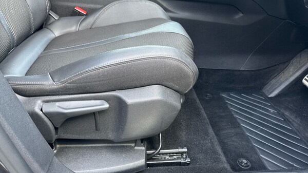 Used Peugeot 3008 2022 for sale - 76140400: Photo 34