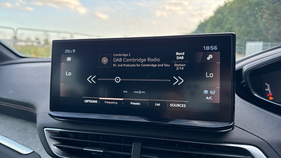 Used Peugeot 3008 2022 for sale - 76140400: Photo 36