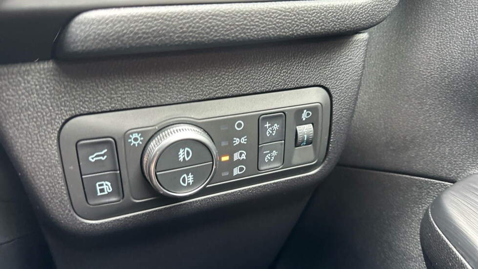 Used Ford Kuga 2022 for sale - 75966913: Photo 22