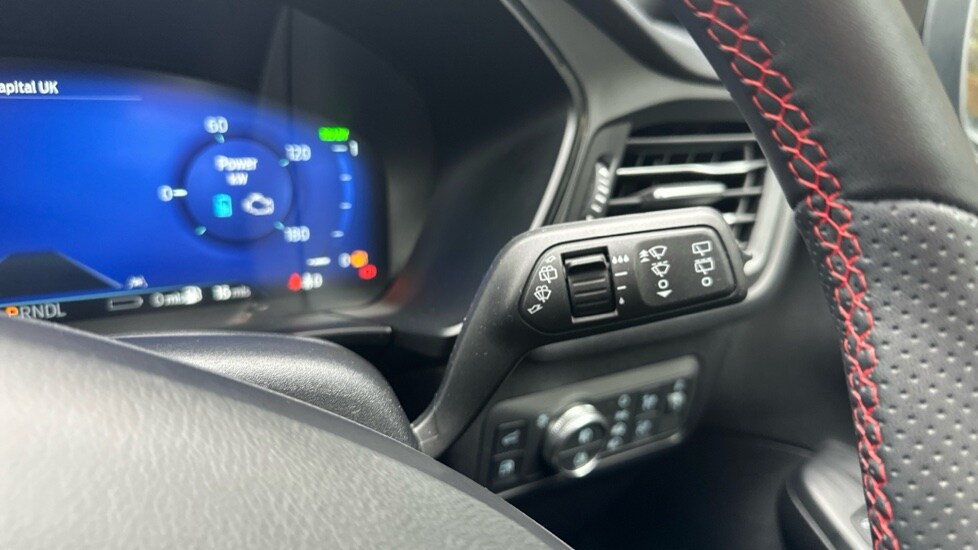 Used Ford Kuga 2022 for sale - 75966913: Photo 25