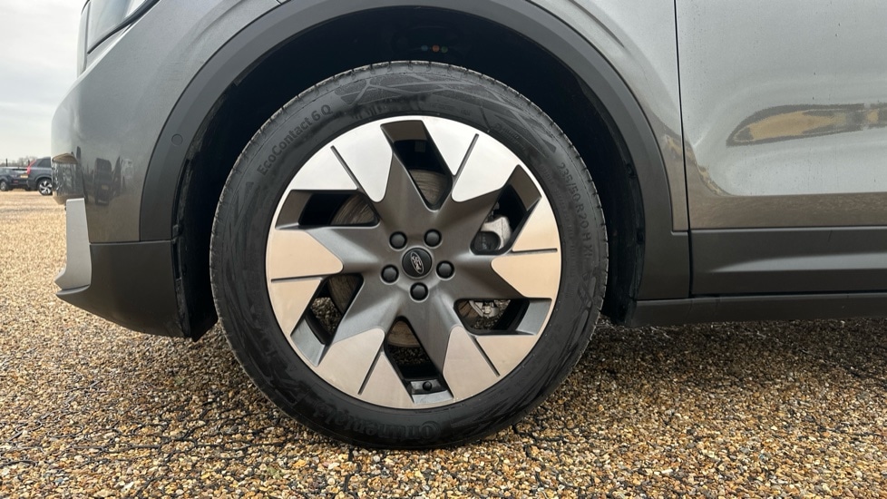 Used Ford Explorer 2025 for sale - 76977767: Photo 17