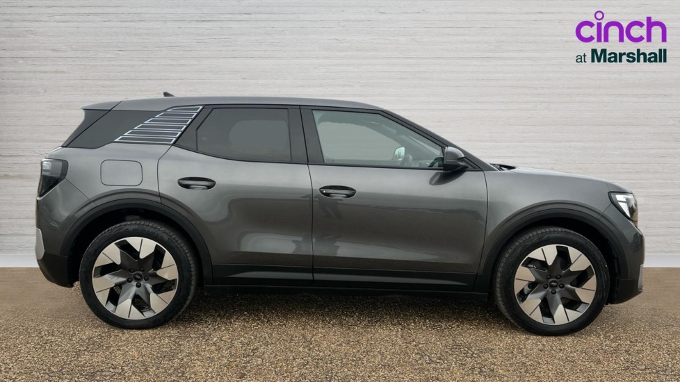 Used Ford Explorer 2025 for sale - 76977767: Photo 2