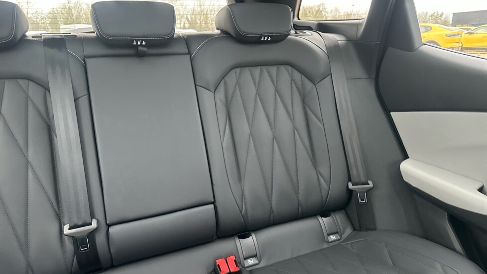 Used Ford Explorer 2025 for sale - 76977767: Photo 44