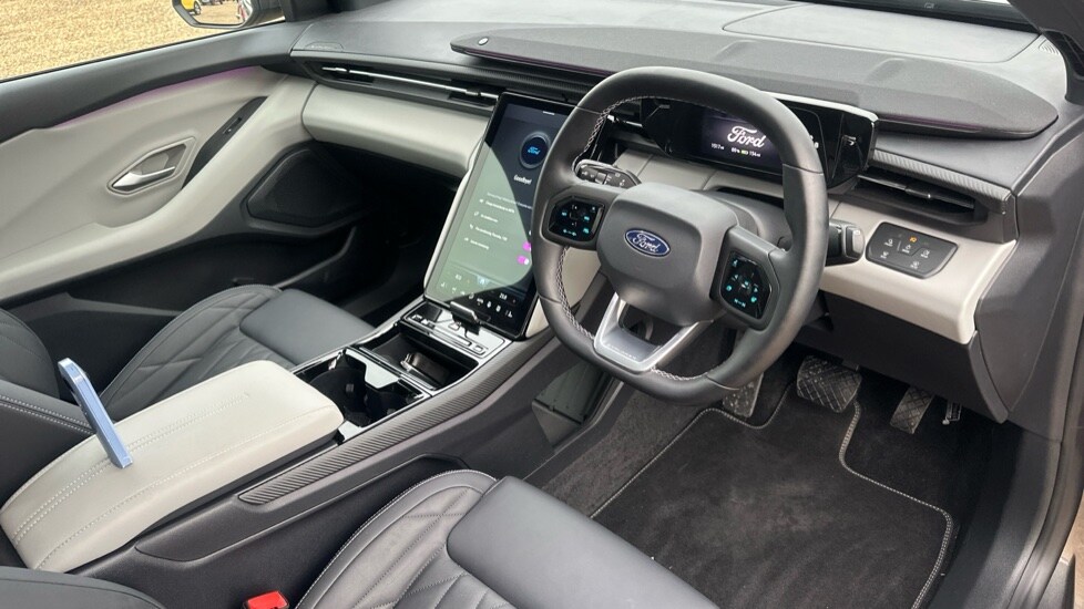 Used Ford Explorer 2025 for sale - 76977767: Photo 9