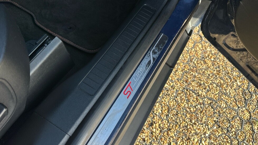 Used Ford Kuga 2022 for sale - 76745314: Photo 35