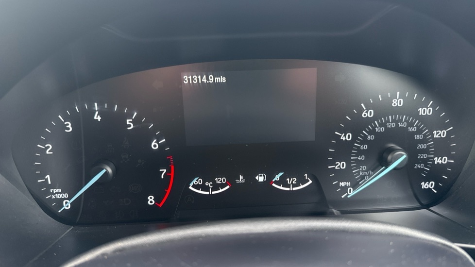 Used Ford Focus 2023 for sale - 76234046: Photo 13