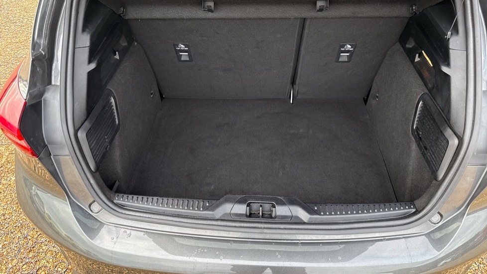 Used Ford Focus 2023 for sale - 76234046: Photo 15