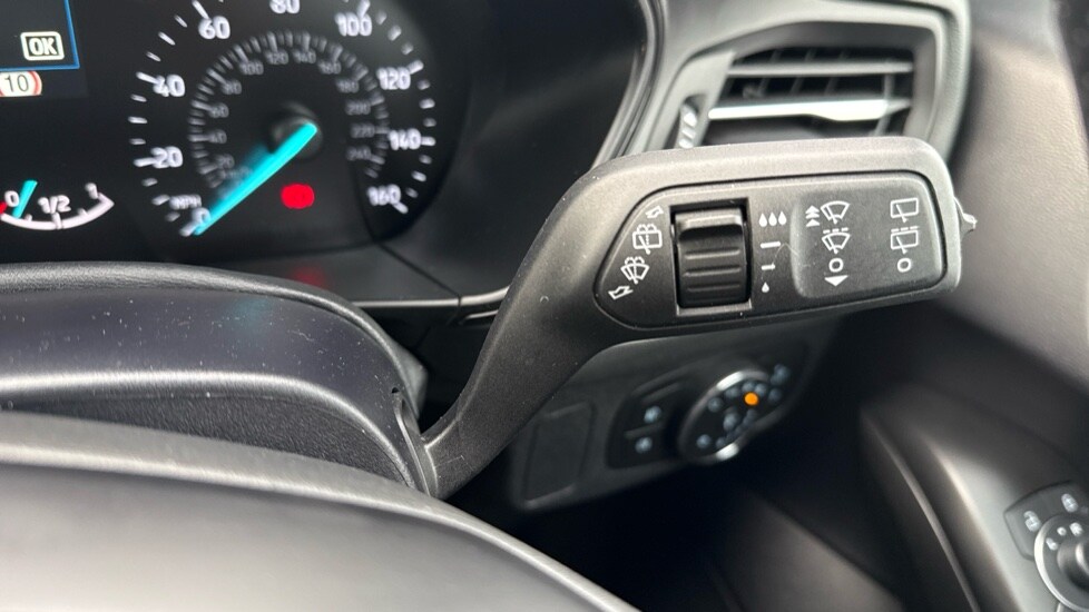 Used Ford Focus 2023 for sale - 76234046: Photo 24