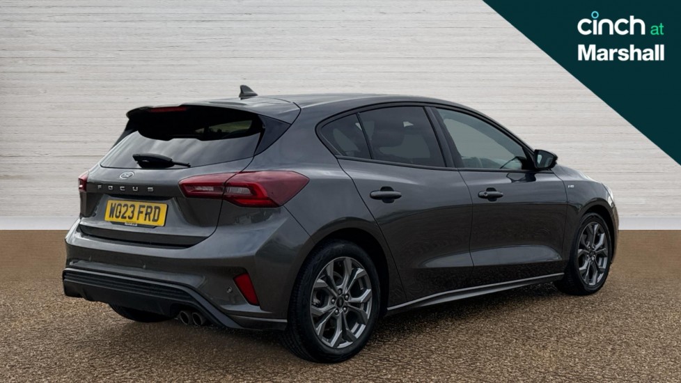 Used Ford Focus 2023 for sale - 76234046: Photo 3