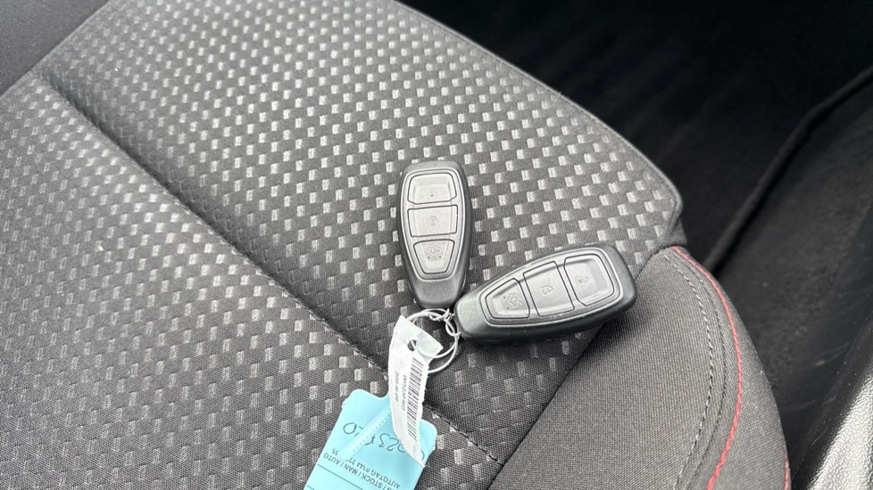 Used Ford Focus 2023 for sale - 76234046: Photo 35