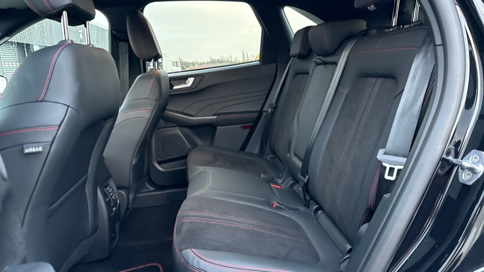 Used Ford Kuga 2025 for sale - 76901520: Photo 14