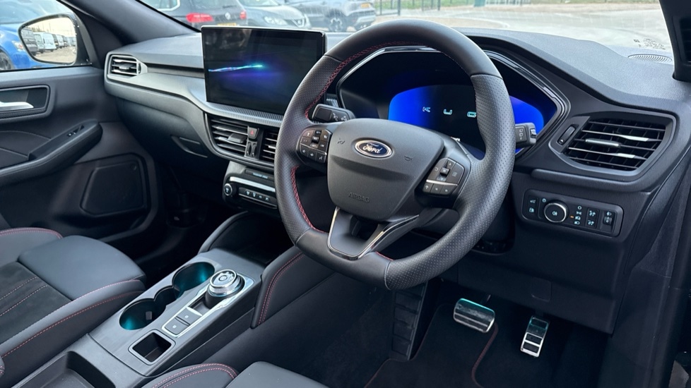 Used Ford Kuga 2025 for sale - 76901520: Photo 9