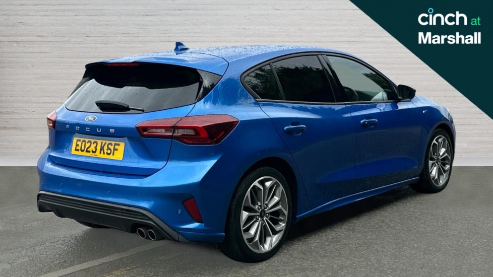 Used Ford Focus 2023 for sale - 76868857: Photo 3