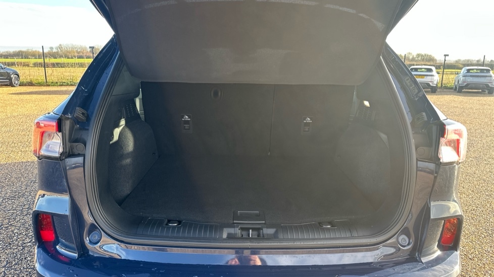 Used Ford Kuga 2022 for sale - 76873167: Photo 15