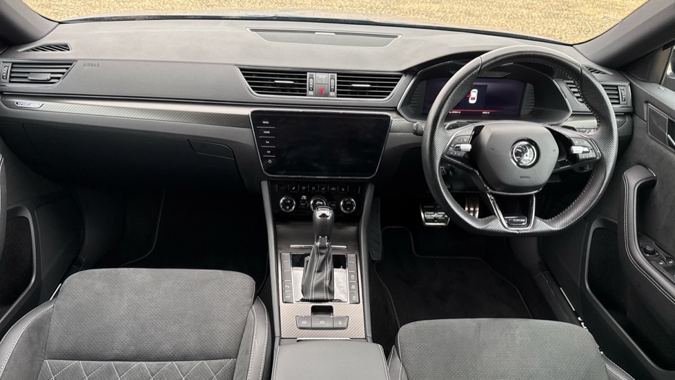 Used Skoda Superb 2024 for sale - 76501515: Photo 11